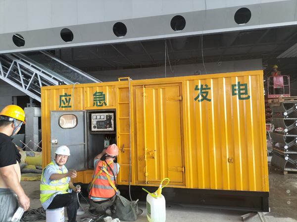 衢江怎样判断空气滤清器是否需要更换？