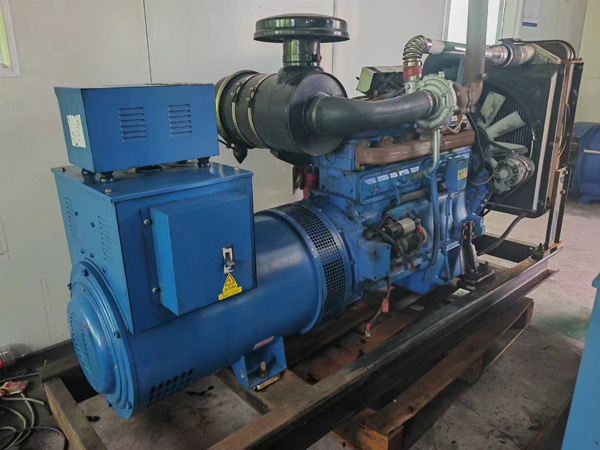 衢江100kW柴油发电机组使用多级机油有哪些优缺点？